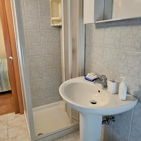 Cecilia Apartament *